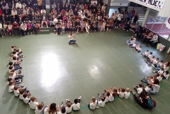 Actuación de los/as alumos/as de HH02